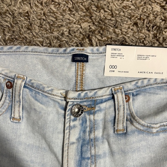 American Eagle Outfitters Light Blue Jean Shorts - Picture 2 of 2